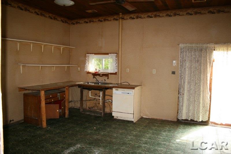 6983 Murray Road Jackson, MI 49201 - Photo 2 of 3