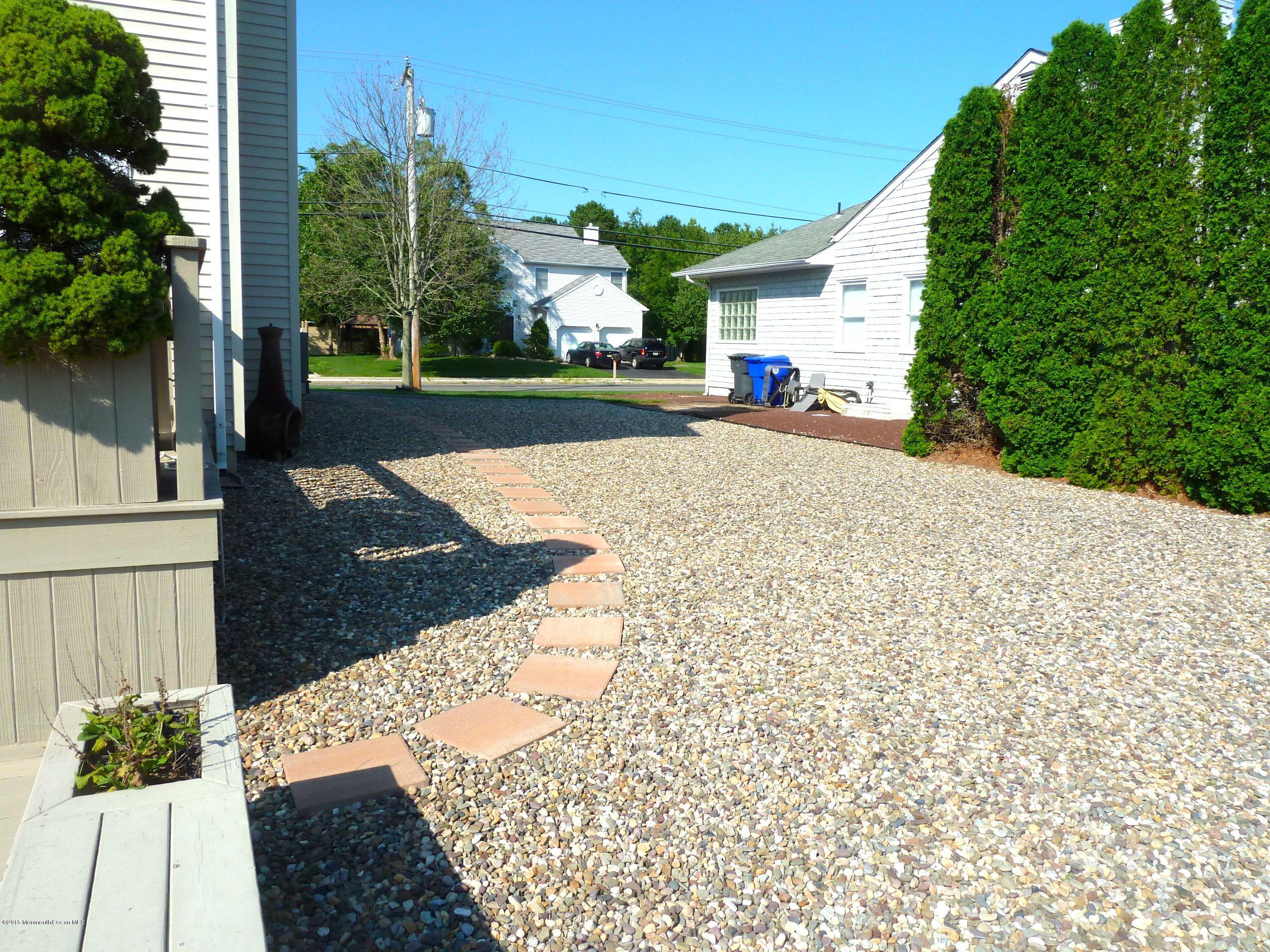 43 Mandalay Road Brick, NJ 08723 - Photo 26 of 37 side yard Plenty room for a pool!
