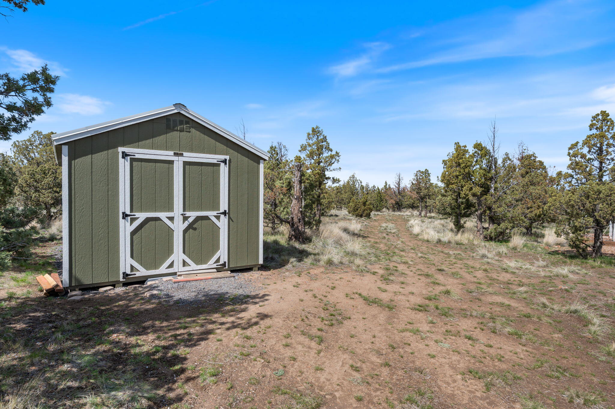 9444 Southwest Copper Road Powell Butte, OR 97753 - Photo 44 of 49 64-web-or-mls-9444-SW-Copper-Rd-Powell-B