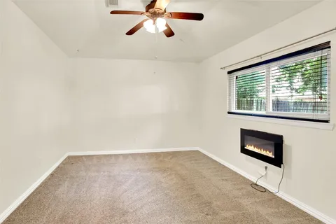 $265,000 | 6219 Silver Leaf Drive, League City, TX 77573