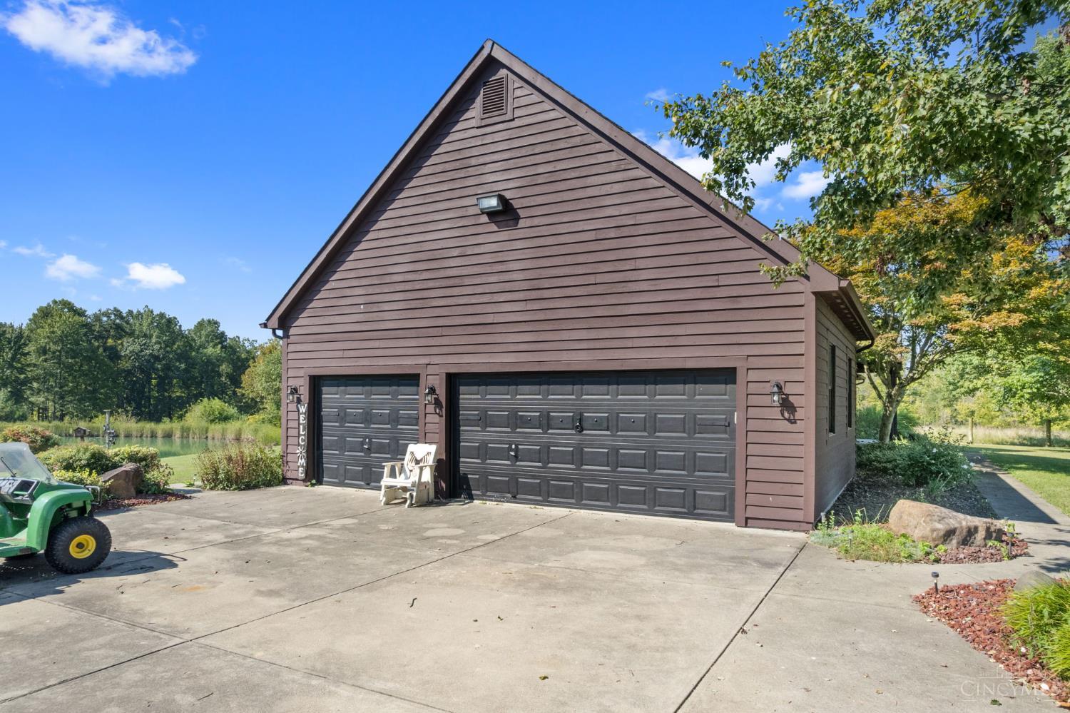1613 West Concord Road Amelia, OH 45102 - Photo 6 of 58 Gallery Image 6