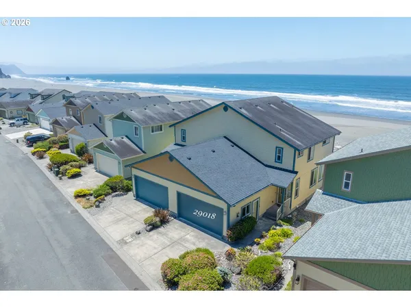 $799,000 | 29018 Vizcaino Court, Gold Beach, OR 97444
