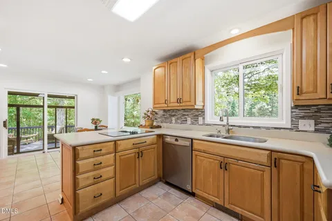 $1,025,000 | 215 East Deer Run, Apex, NC 27523