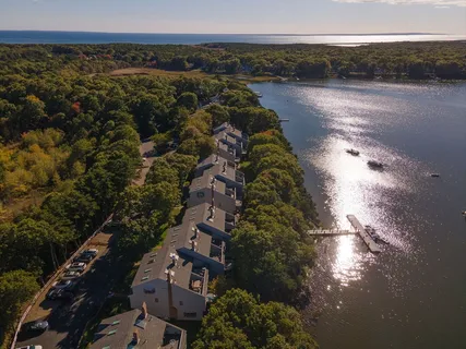 $895,000 | 381 Great Oak Road, Unit 9, Mashpee, MA 02649