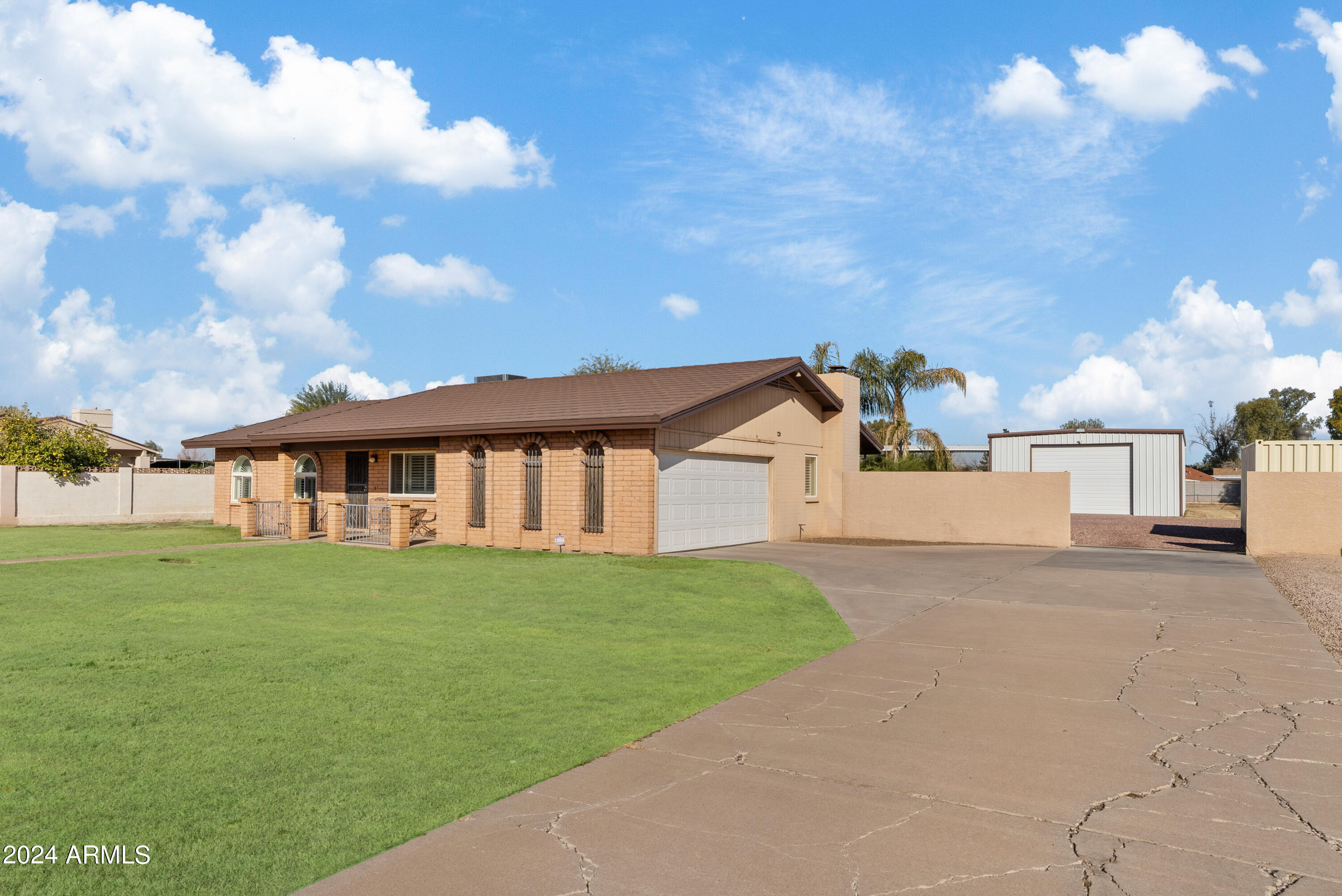 964 East Gunstock Road Chandler, AZ 85286 - Photo 2 of 13 2 Car Garage + Workshop!