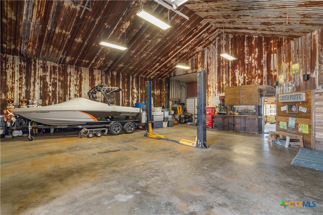 2796 Benbow Road Inez, TX 77968 - Photo 29 of 35 a view of a room with gym equipment