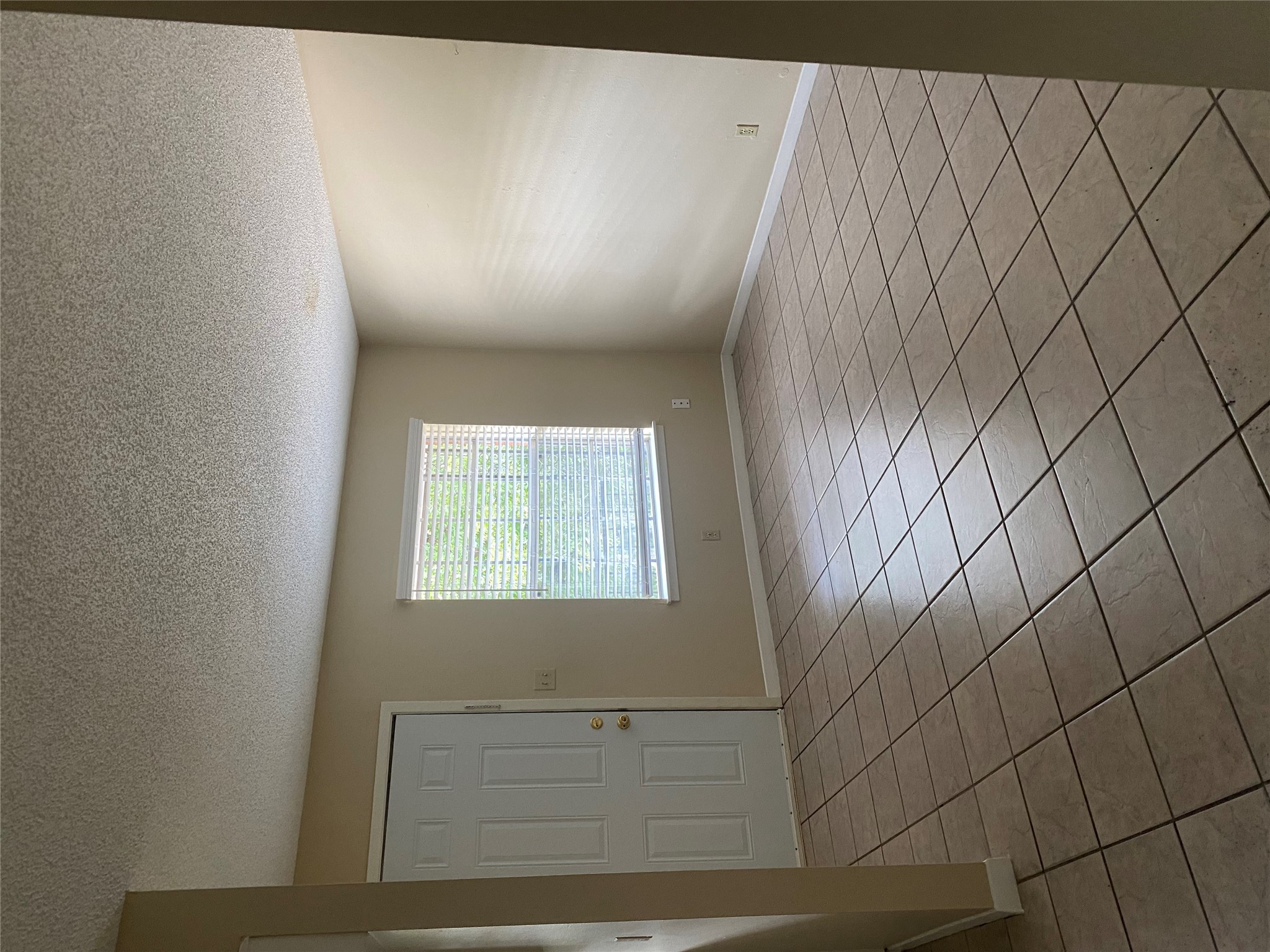 1601 Enfield Road, Unit 5 Austin, TX 78703 - Photo 2 of 20 an empty room with windows
