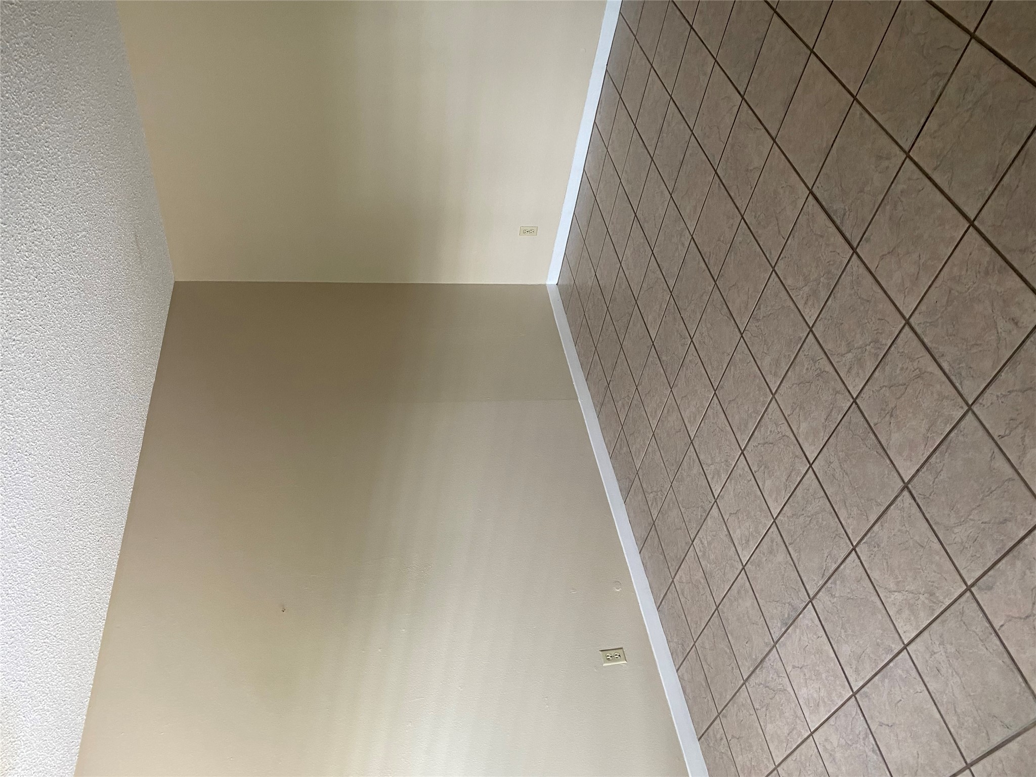1601 Enfield Road, Unit 5 Austin, TX 78703 - Photo 3 of 20