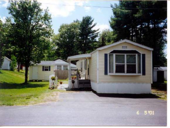 6 3rd Avenue Rochester, NH 03867 - Photo 1 of 1