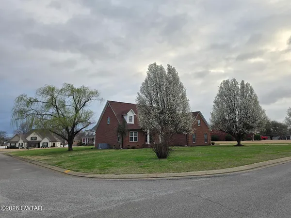 $599,000 | 49 Northwyke Drive, Jackson, TN 38305