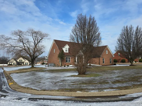 $599,000 | 49 Northwyke Drive, Jackson, TN 38305