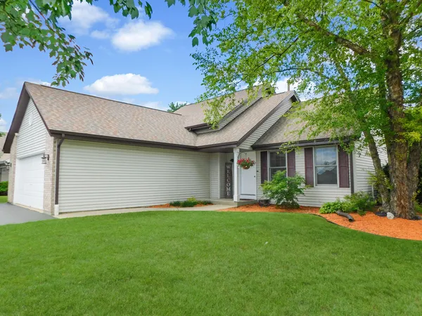 $325,000 | 1633 Wildwind Court, Rockton, IL 61072