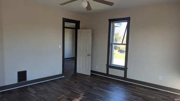 $55,900 | 1608 South Washington Street, Marion, IN 46953