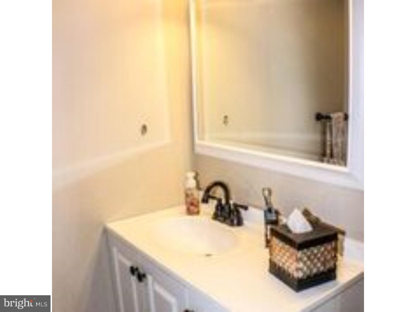 22 Harvard Road Audubon, NJ 08106 - Photo 21 of 24 Master Bathroom