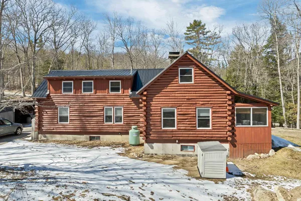 $685,000 | 87 Sodom Road, Tuftonboro, NH 03816