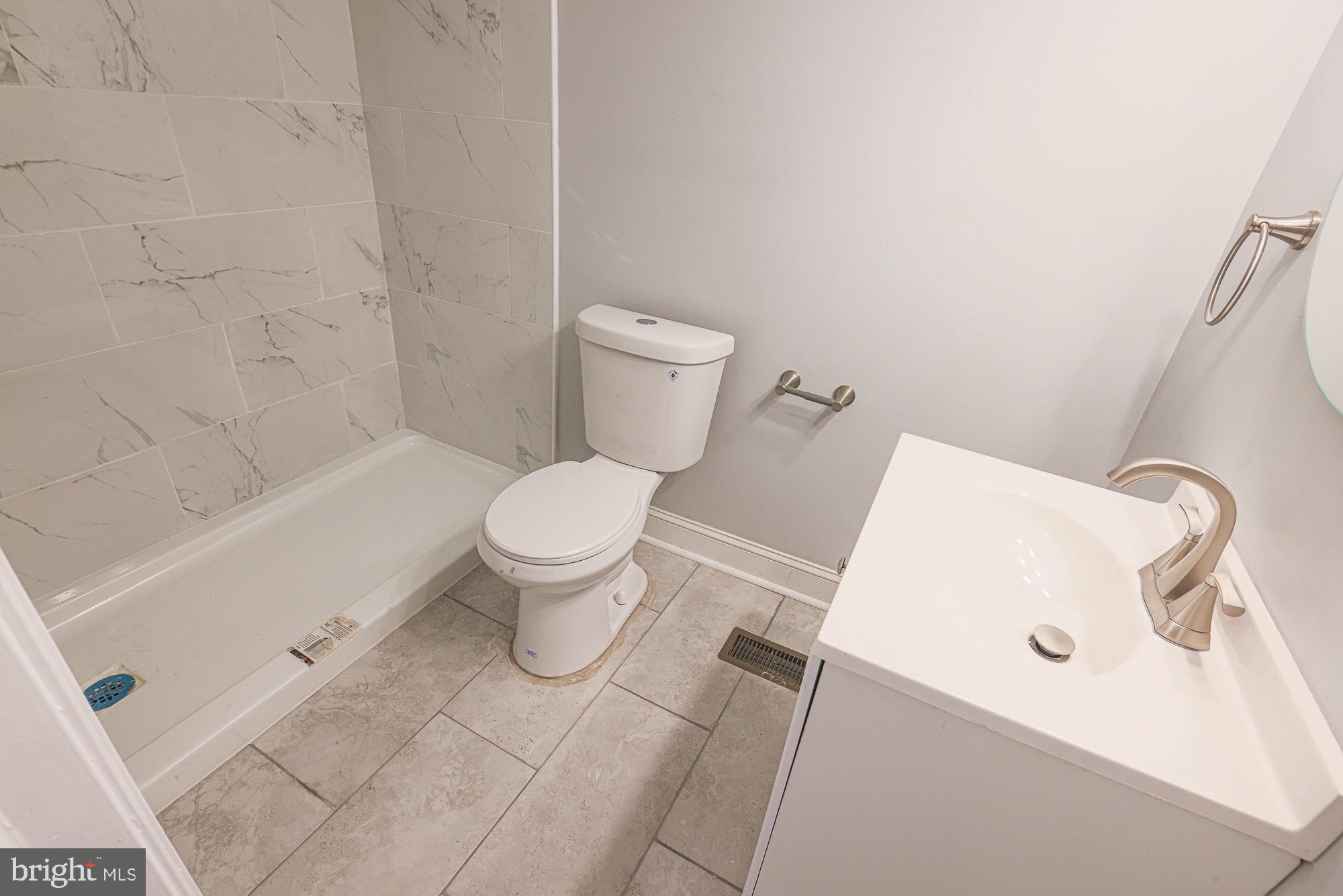 4622 Belair Road Baltimore, MD 21206 - Photo 31 of 36