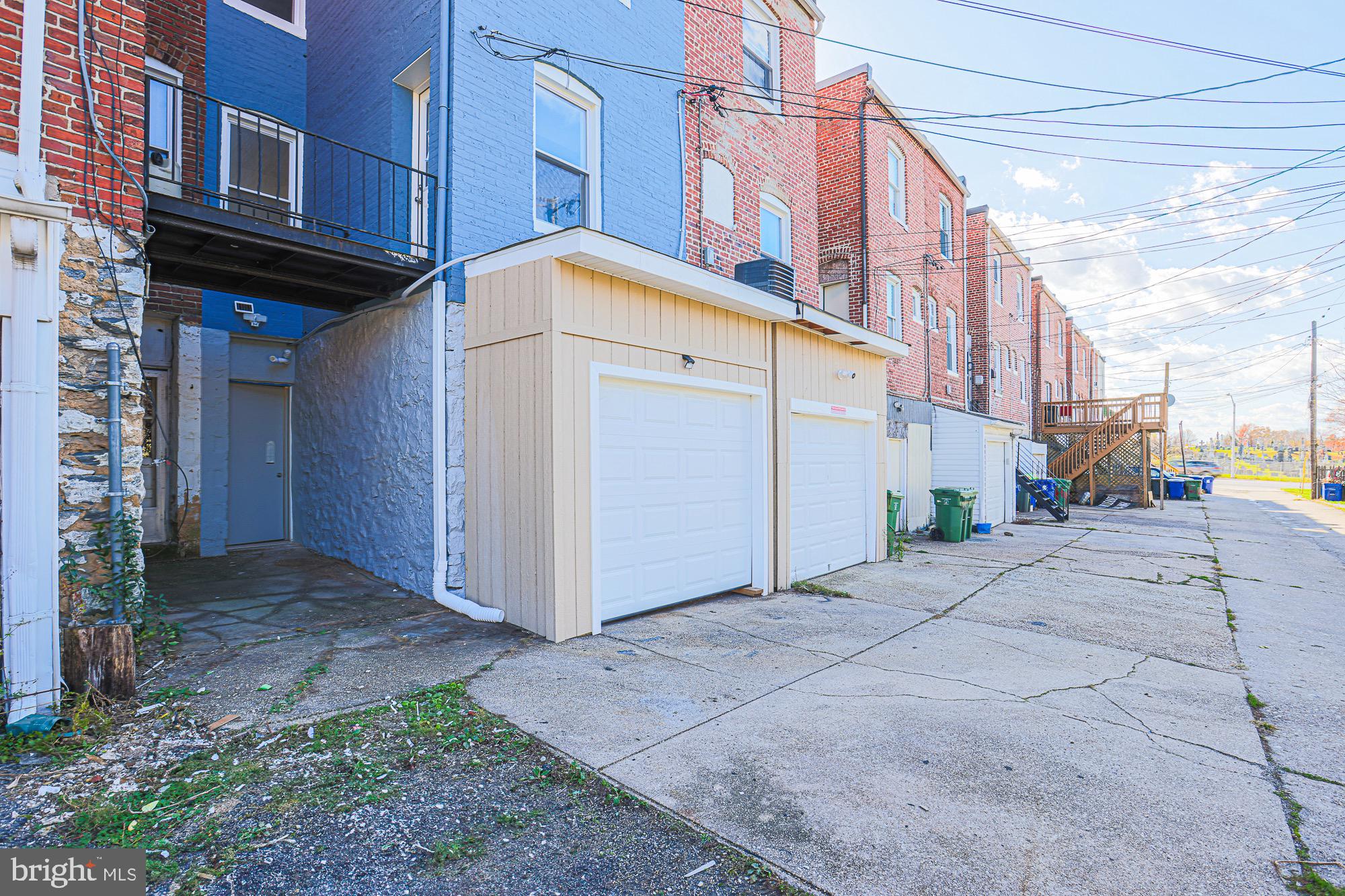 4622 Belair Road Baltimore, MD 21206 - Photo 33 of 36 Parking pad & garage