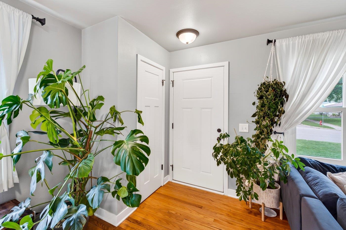 1317 Reetz Road Madison, WI 53711 - Photo 3 of 33 Gallery Image 3