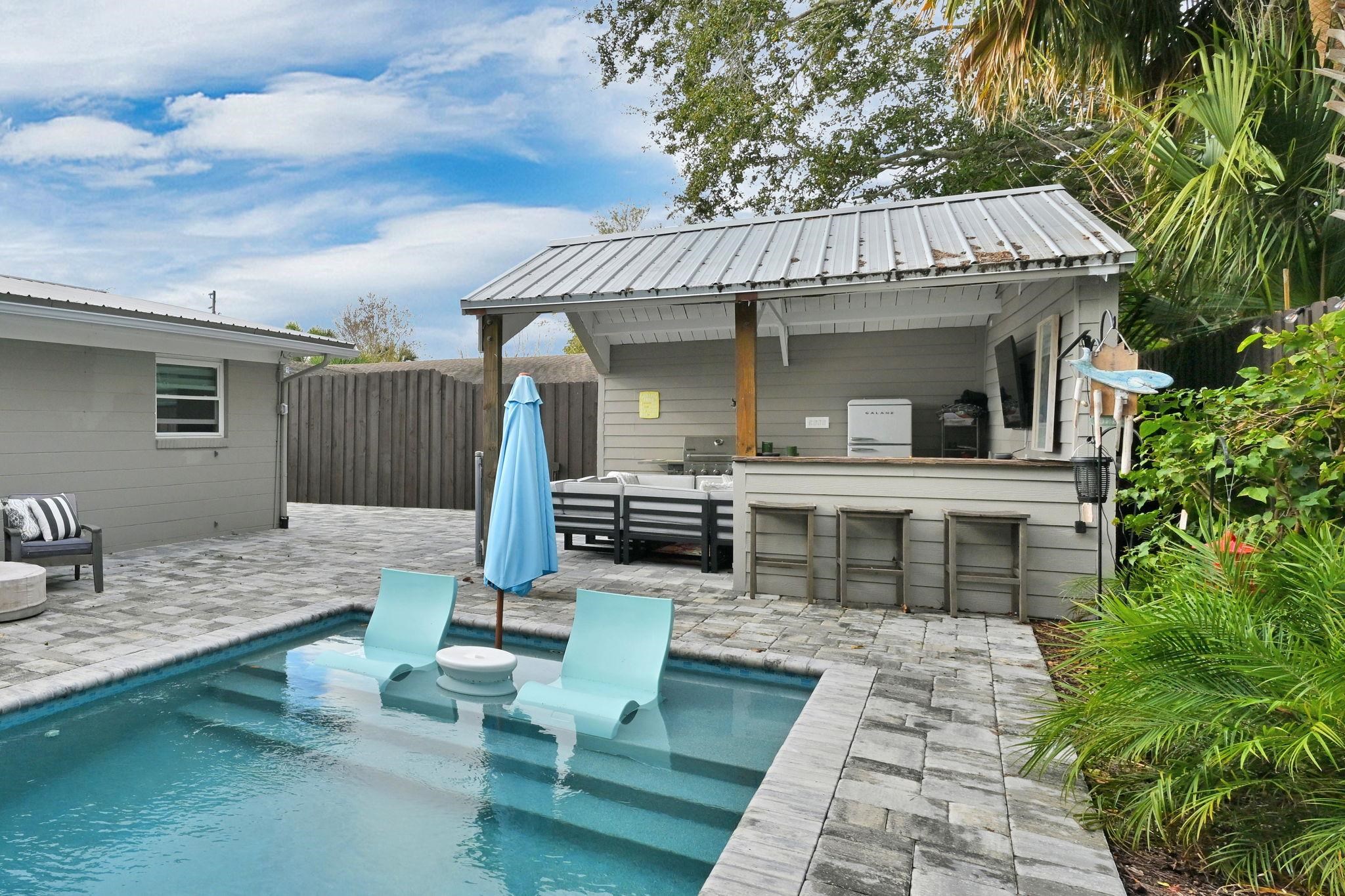 314 Arpieka Avenue St. Augustine, FL 32080 - Photo 21 of 28 a front view of a house with garden