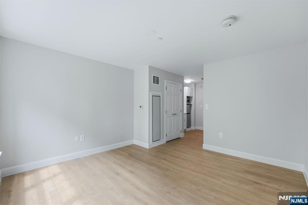 567-571 Paramus Road, Unit 3 Paramus, NJ 07652 - Photo 7 of 15 Gallery Image 7