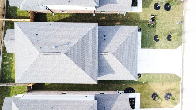 $2,400 | 8567 Blueberry Ash Street, Magnolia, TX 77354