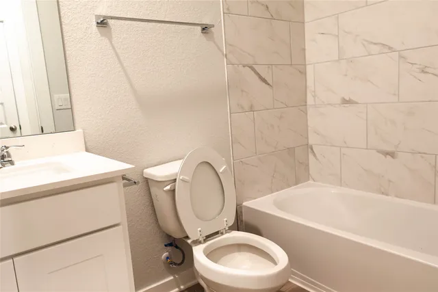 $2,400 | 8567 Blueberry Ash Street, Magnolia, TX 77354