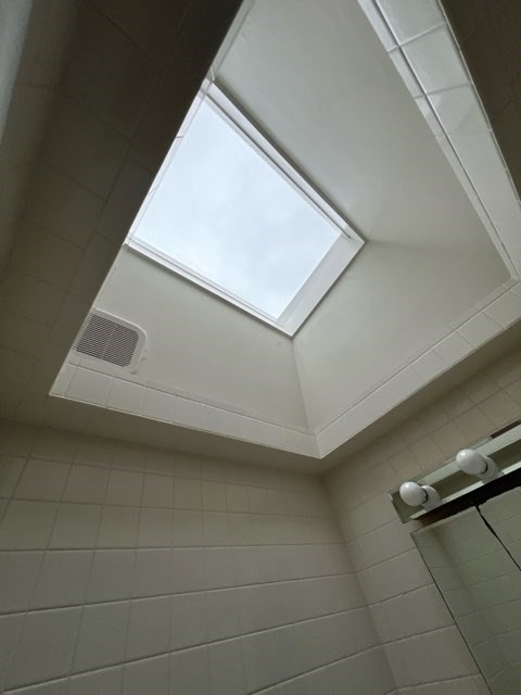 27 Sunset Drive Randolph, MA 02368 - Photo 19 of 37 a view of bathroom