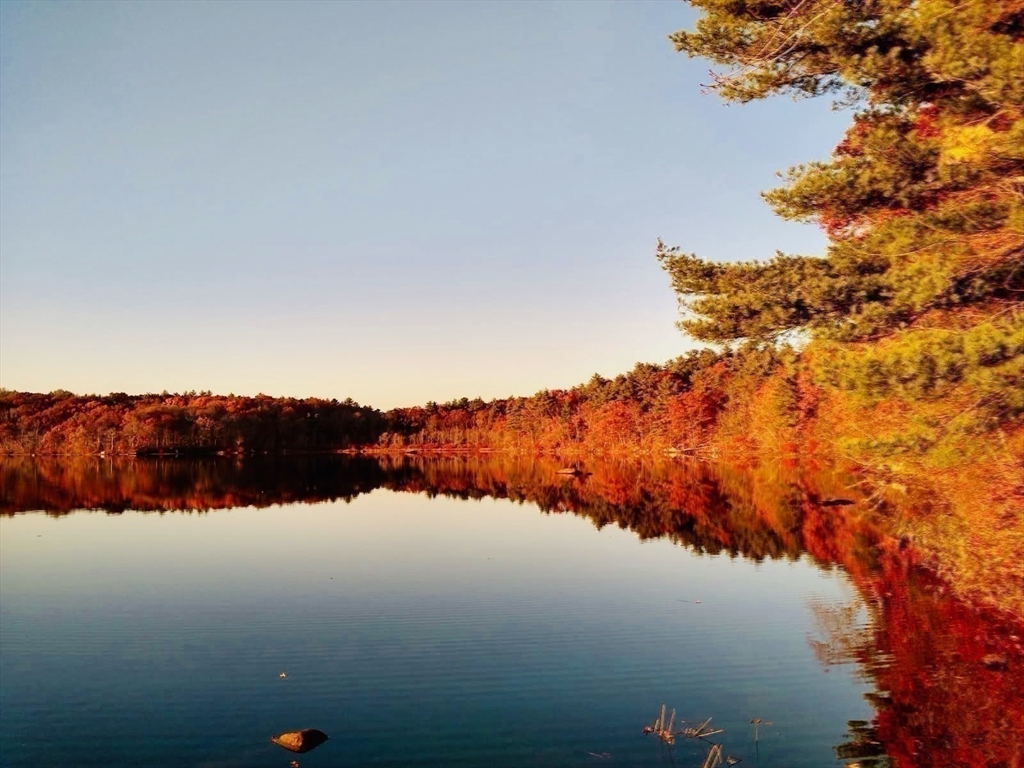 27 Sunset Drive Randolph, MA 02368 - Photo 35 of 37 a view of lake and mountain