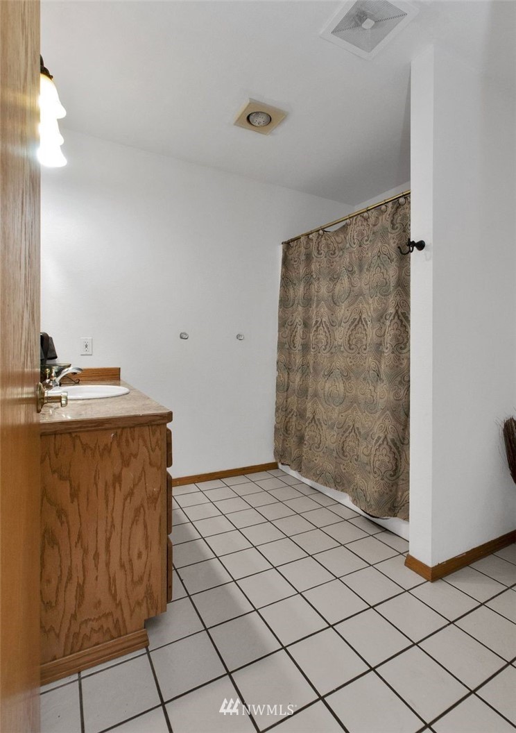 314 Spencer Road Toledo, WA 98591 - Photo 12 of 26 a view of utility room