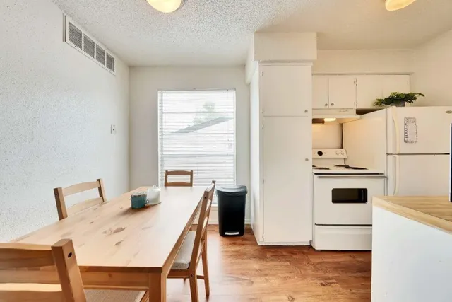 $1,000 | 2803 Hemphill Park, Unit B305, Austin, TX 78705