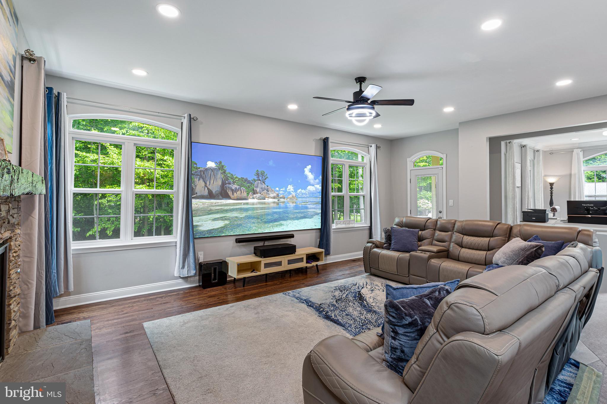 2014 Rosedale Lane Huntingtown, MD 20639 - Photo 36 of 121 Living room
