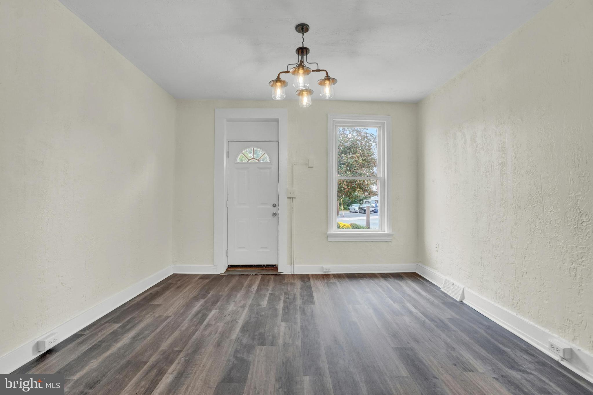 20 North Broad Street York, PA 17403 - Photo 3 of 21