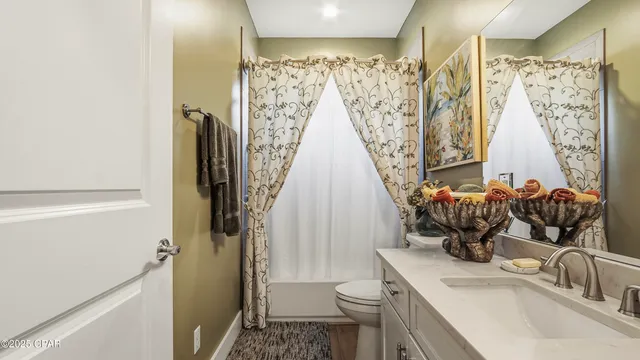 $700,000 | 3520 Lodge Drive, Chipley, FL 32428