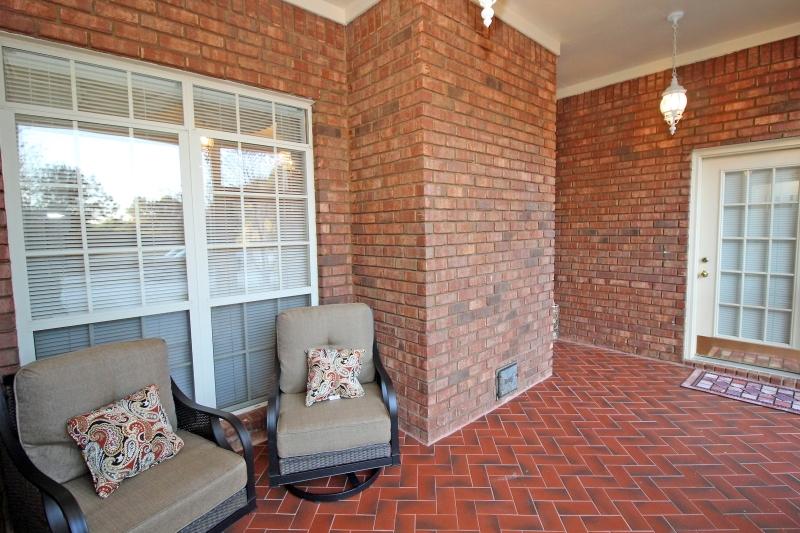 7829 Seafield Road Hollywood, SC 29449 - Photo 12 of 35 Screen porch