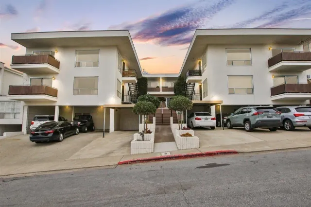 $4,195 | 1828 Linwood Street, Unit 3, San Diego, CA 92110