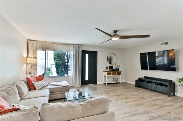 $4,195 | 1828 Linwood Street, Unit 3, San Diego, CA 92110