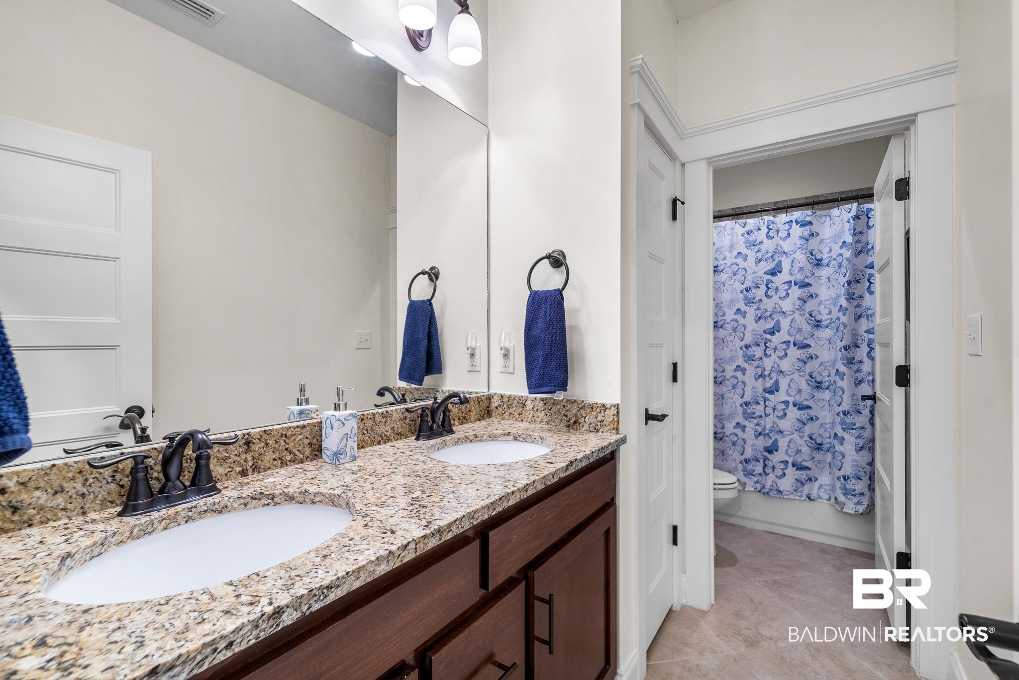 8987 Longue Vue Boulevard Daphne, AL 36526 - Photo 17 of 40 Bath 2