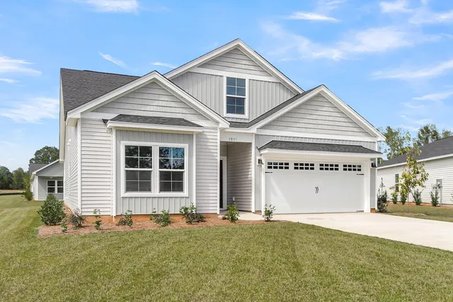 $284,000 | 1001 Par Three Court, Manning, SC 29102