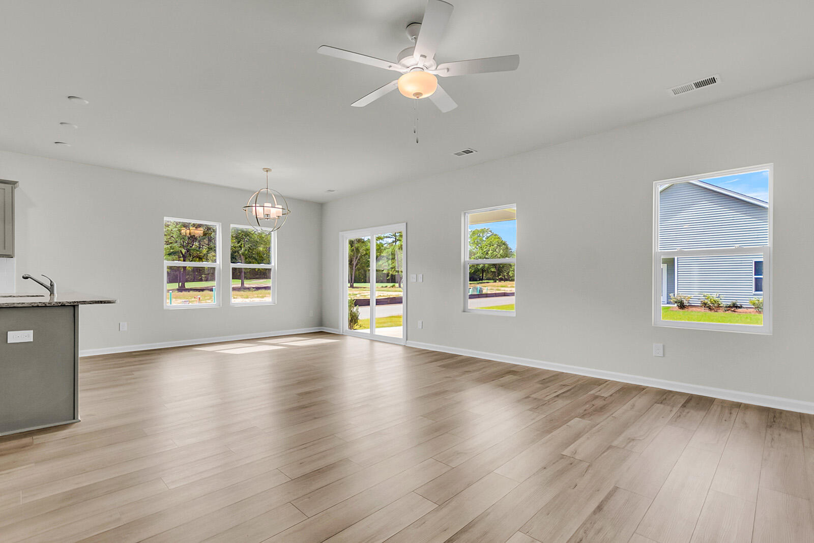 1001 Par Three Court Manning, SC 29102 - Photo 11 of 29 FMWeb12