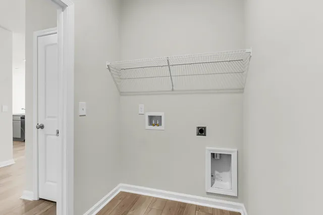 $284,600 | 1001 Par Three Court, Manning, SC 29102