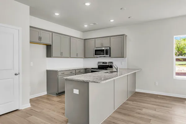 $277,000 | 1001 Par Three Court, Manning, SC 29102