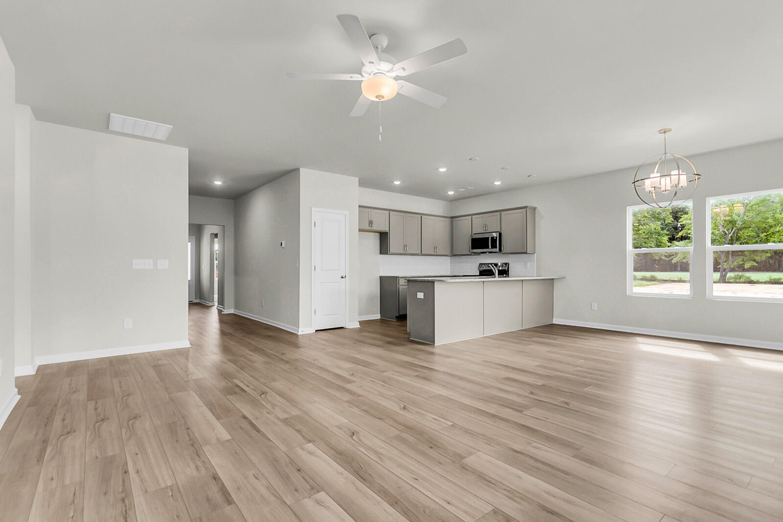 1001 Par Three Court Manning, SC 29102 - Photo 10 of 29 FMWeb11