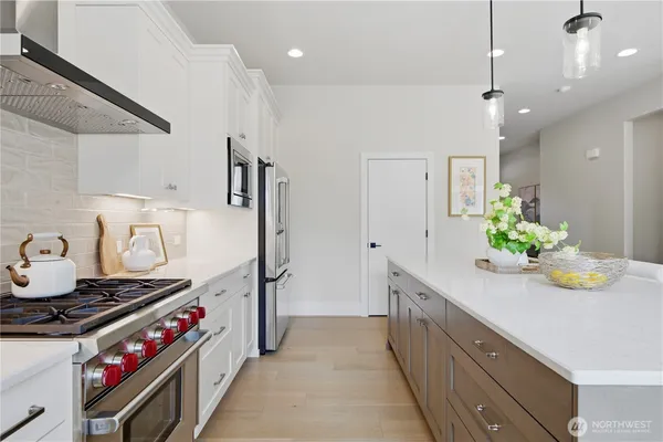 $1,998,000 | 23623 Southeast 35th Street, Sammamish, WA 98029