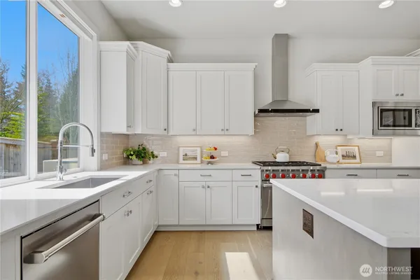 $1,998,000 | 23623 Southeast 35th Street, Sammamish, WA 98029