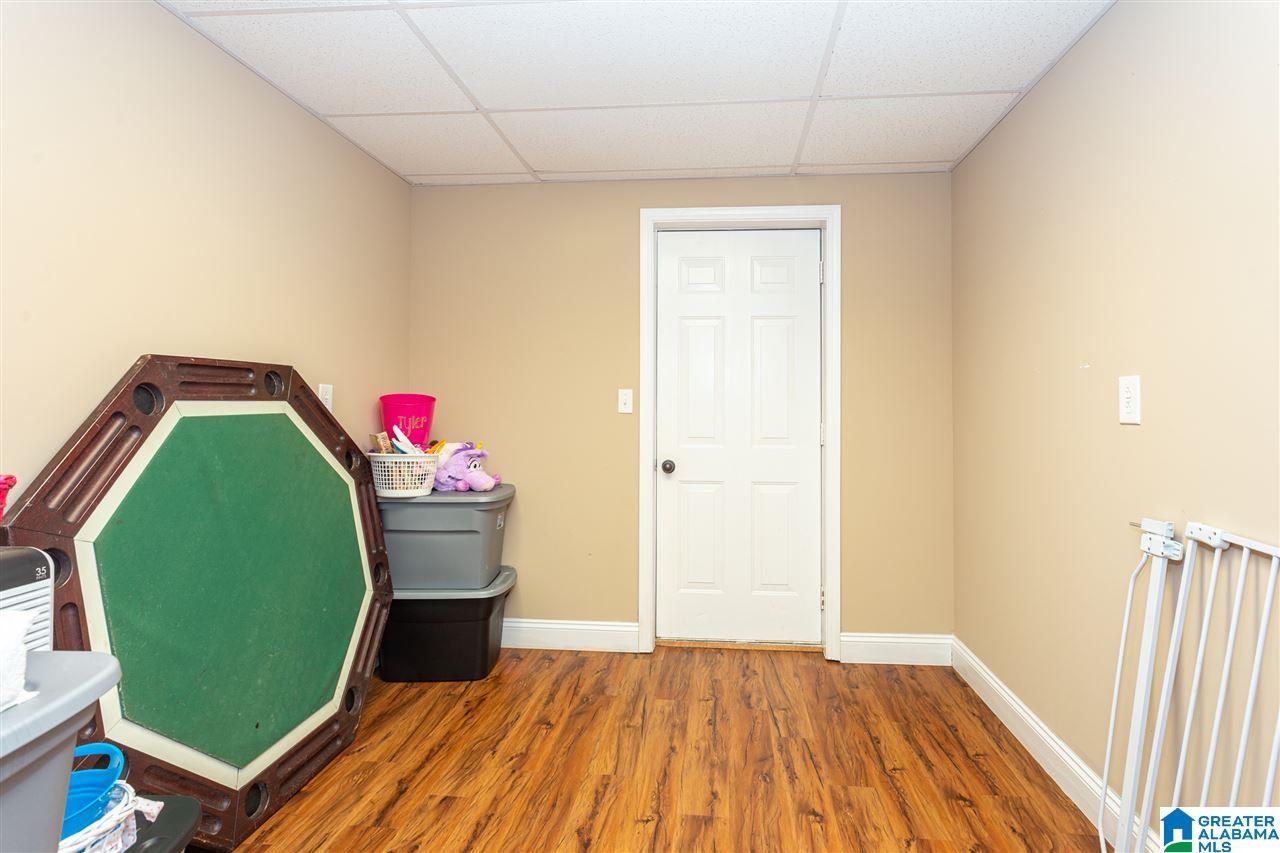 222 20th Street Oneonta, AL 35121 - Photo 25 of 38