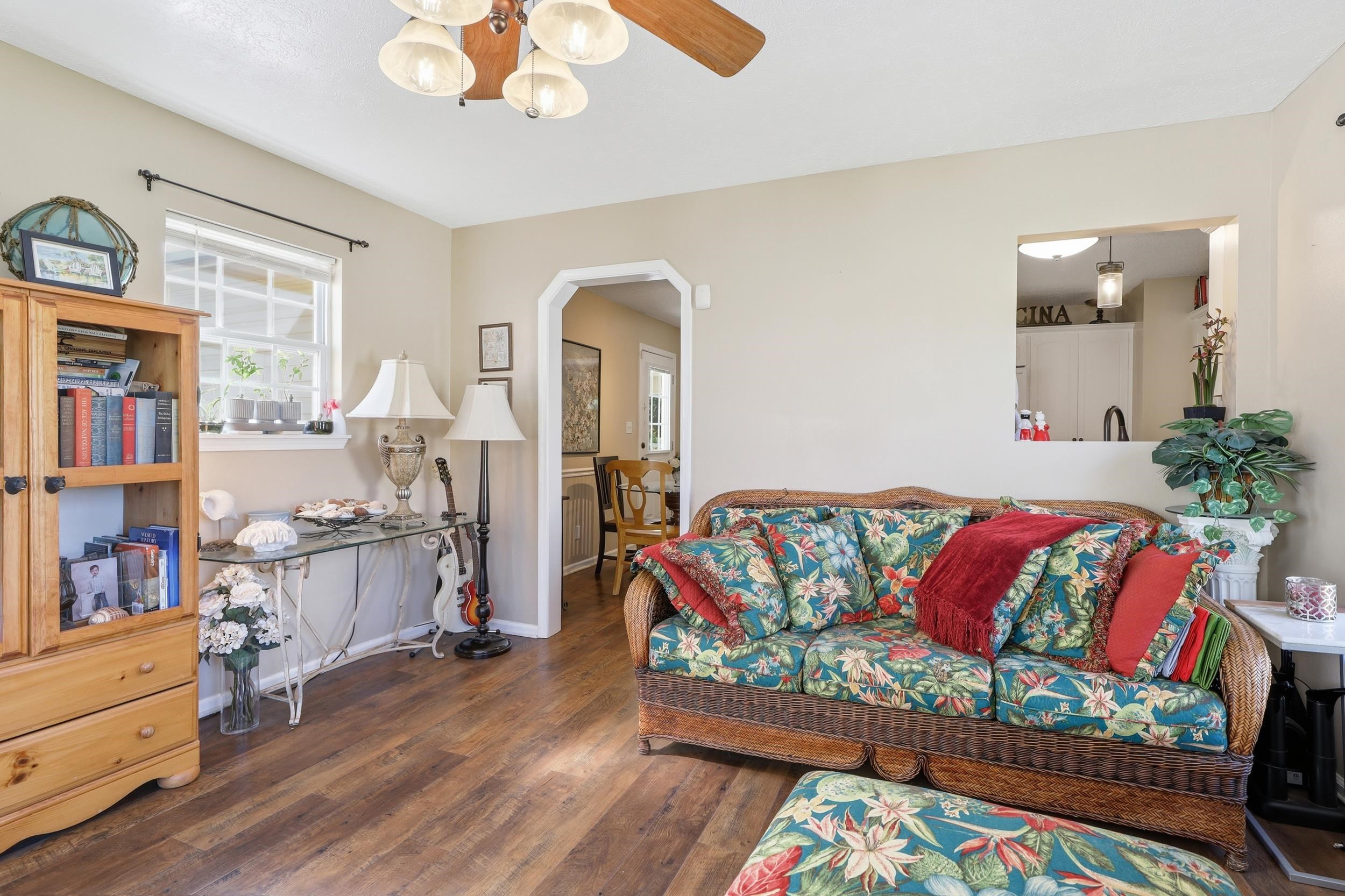290 Dickson Road Campobello, SC 29322 - Photo 10 of 28