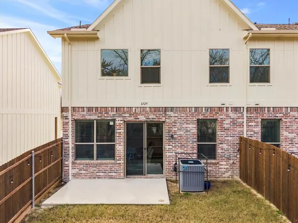 $2,800 | 6329 Manson Court, Dallas, TX 75227