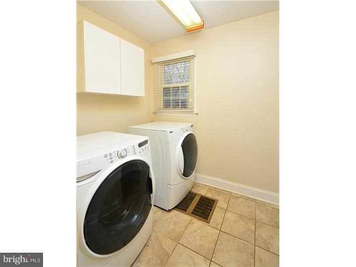 2936 Defford Road Norristown, PA 19403 - Photo 22 of 22 Laundry Room