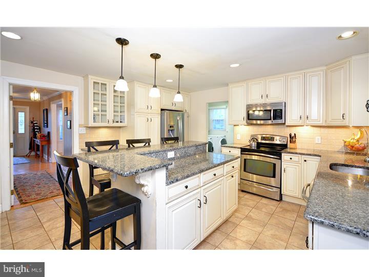 2936 Defford Road Norristown, PA 19403 - Photo 6 of 22 Kitchen