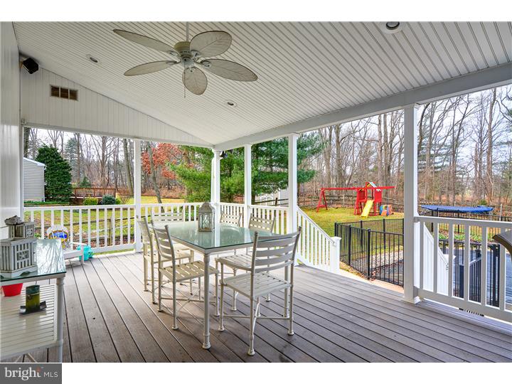 2936 Defford Road Norristown, PA 19403 - Photo 10 of 22 Porch